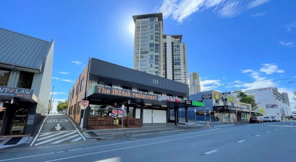 4/113 Scarborough Street Southport QLD 4215 - Image 1