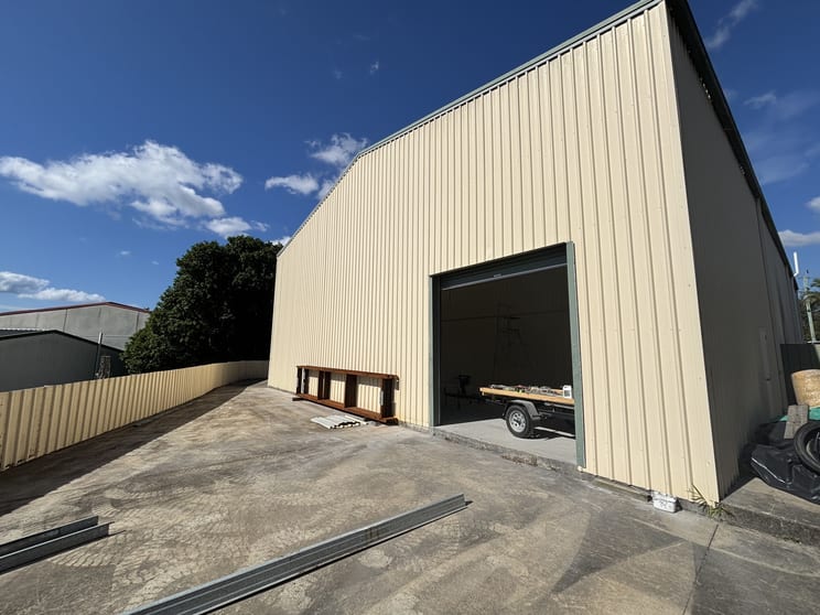 Click to view all images 2/25 Mercantile Court Molendinar QLD 4214 - Image 3