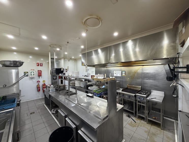 Click to view all images Shop 8/24 Browns Plains Road Browns Plains QLD 4118 - Image 3