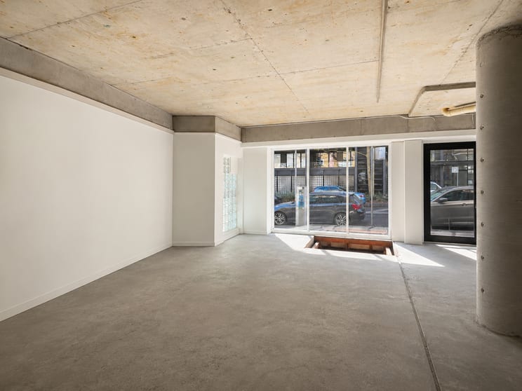 Click to view all images Shop 4/185 Campbell Street Surry Hills NSW 2010 - Image 3