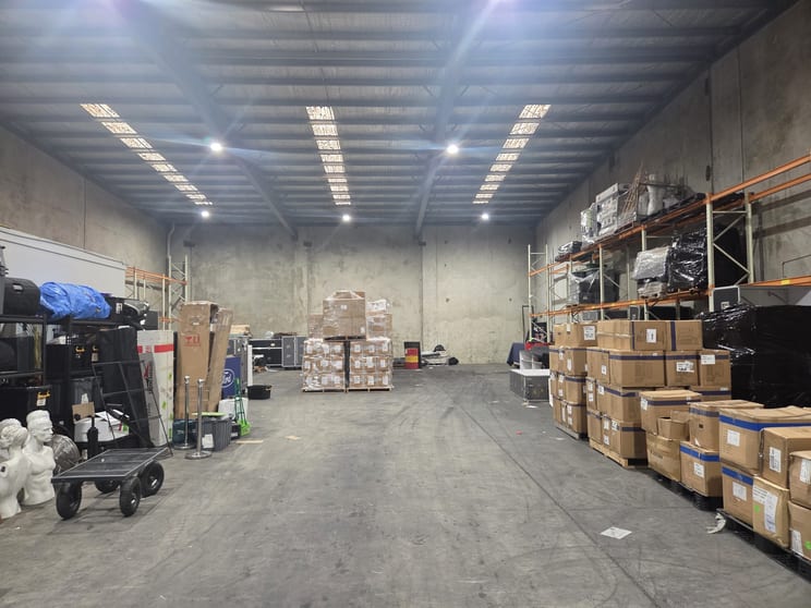Click to view all images 2/1296 Sydney Road Campbellfield VIC 3061 - Image 2