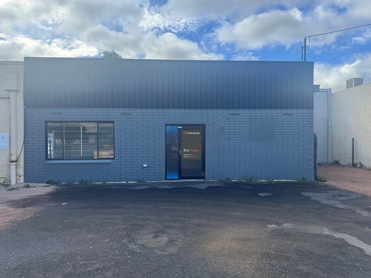 30 Eighth Street Mildura VIC 3500 - Image 1