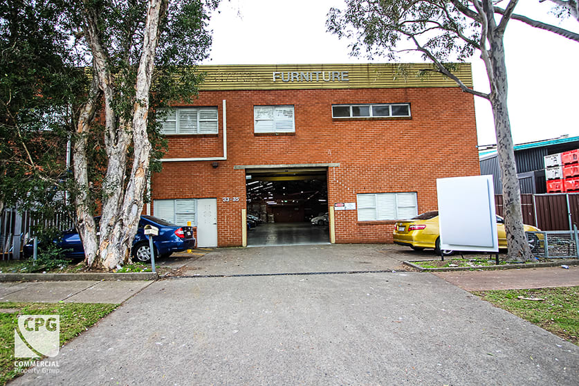 Click to view all images 33-35 Warren Avenue Bankstown NSW 2200 - Image 3