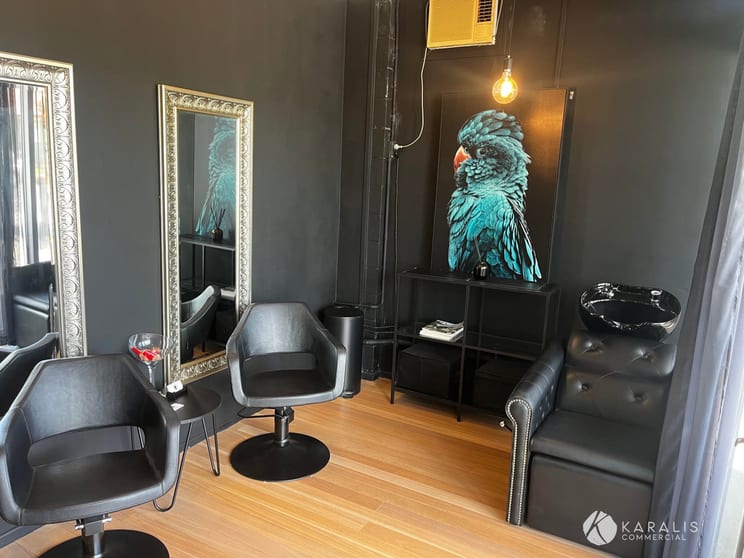 Click to view all images Shop 4/119 Oxley Road Chelmer QLD 4068 - Image 3