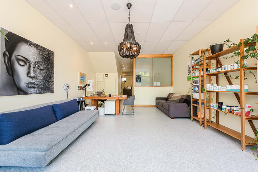Click to view all images 33-35 Burwood Road Hawthorn VIC 3122 - Image 2