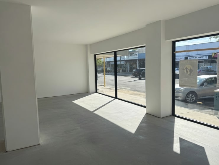 Click to view all images Shop 21/22 Moore Street Moe VIC 3825 - Image 2