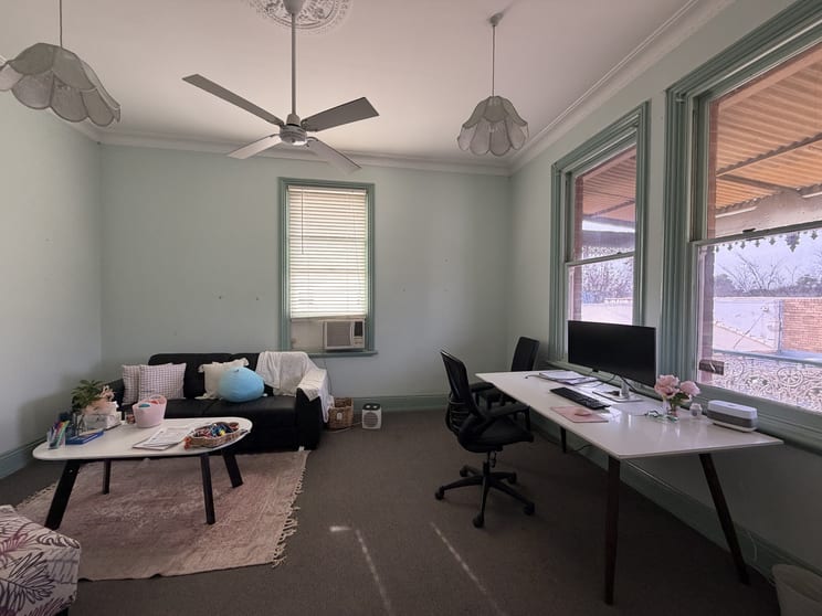 Click to view all images Suite 3, 4 & 5/88 John Street Singleton NSW 2330 - Image 1