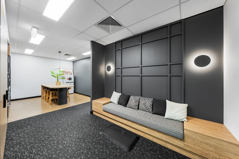 Click to view all images 88 Brandl Street Eight Mile Plains QLD 4113 - Image 3