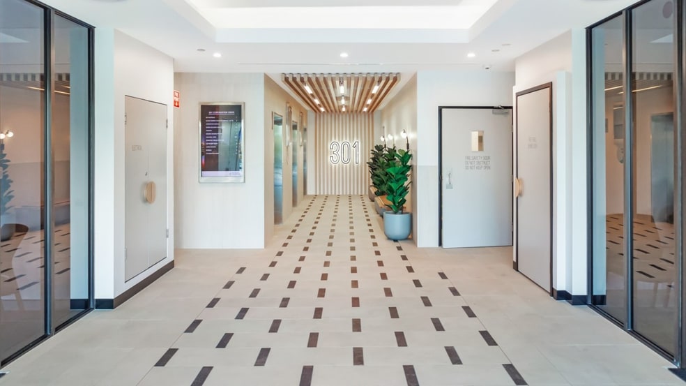 Click to view all images Level 10, Suite 10.0/301 Coronation Drive Milton QLD 4064 - Image 2