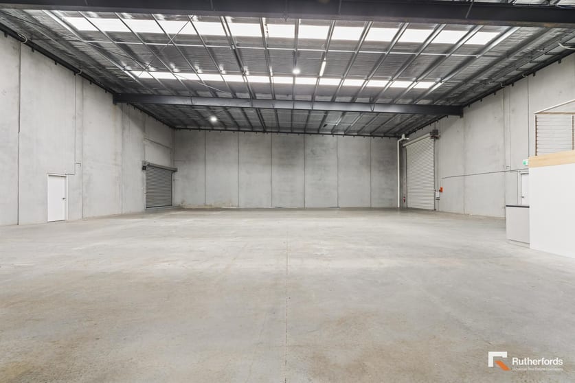 Click to view all images 12/45 Bunnett Street Sunshine North VIC 3020 - Image 2