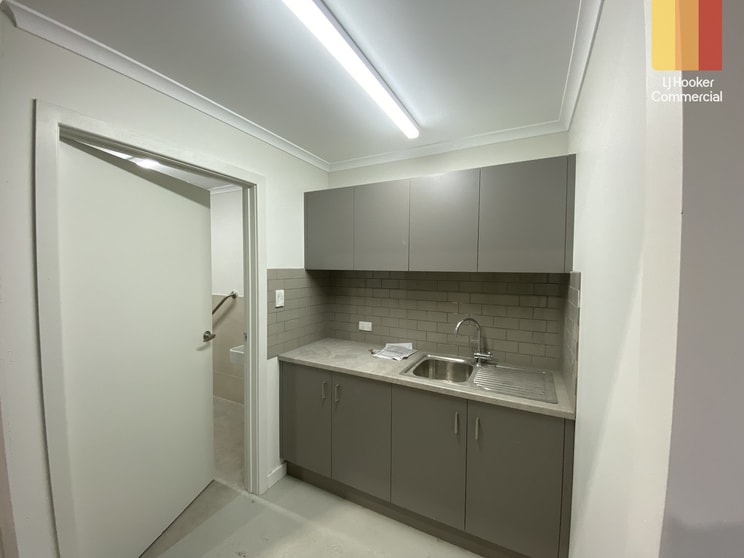 Click to view all images Shed 3/26-28 Musgrave Avenue Welland SA 5007 - Image 4