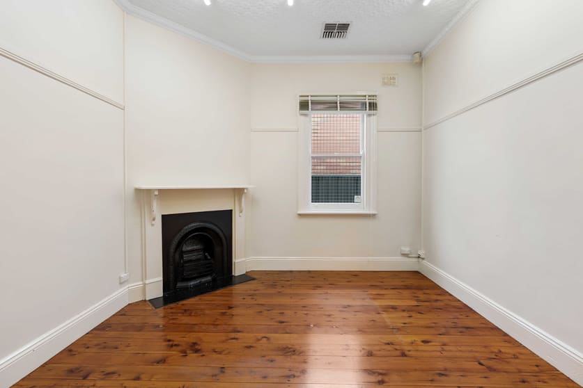 11 McNamara Street Orange NSW 2800 - Image 2