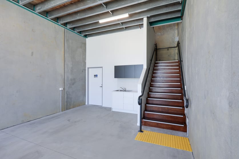 4/5 Anne Street Southport QLD 4215 - Image 3