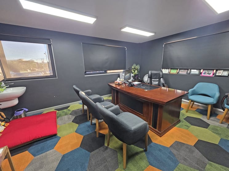 Click to view all images 39 White Street Southport QLD 4215 - Image 3