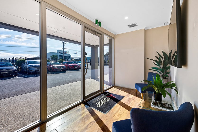 Click to view all images 54 Jacobsen Crescent Holden Hill SA 5088 - Image 3