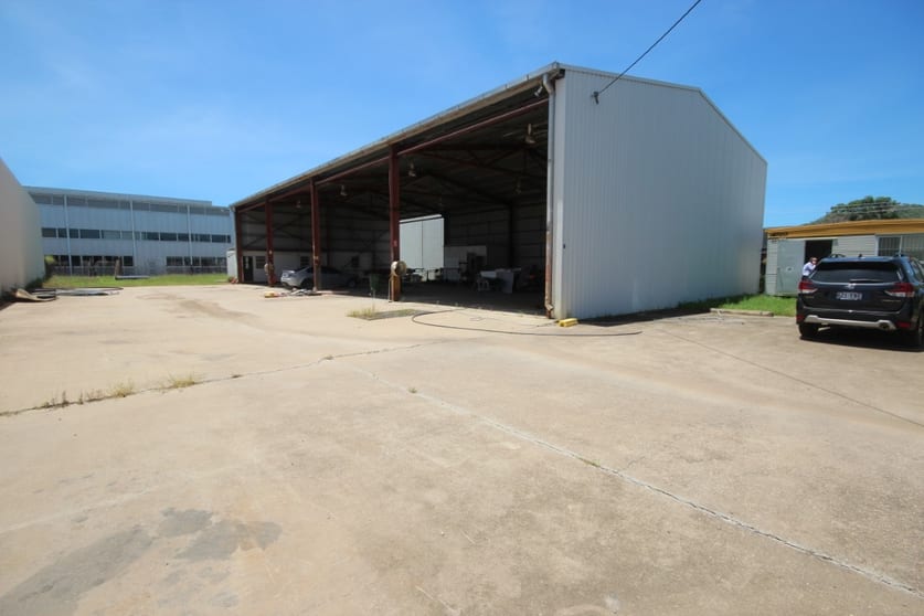 Click to view all images 15 Catalyst Court Mount St John QLD 4818 - Image 3