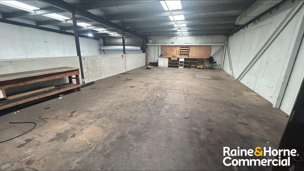 Click to view all images 2B/377 Newbridge Road Moorebank NSW 2170 - Image 3