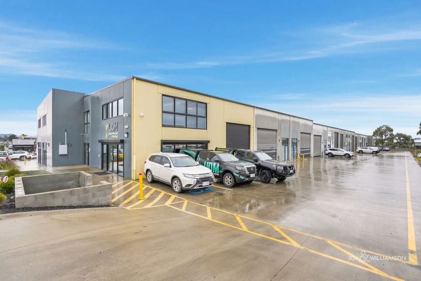 Click to view all images 16/15 Stanton Place Cambridge TAS 7170 - Image 2