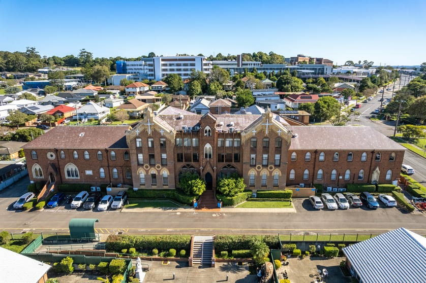 Click to view all images 30 Lorna Street Waratah NSW 2298 - Image 1