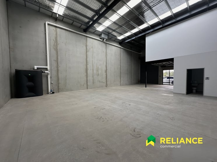 Click to view all images 17/49 Mcarthurs Road Altona North VIC 3025 - Image 3