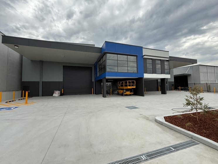Unit 2/18 Flood Street Oran Park NSW 2570 - Image 1