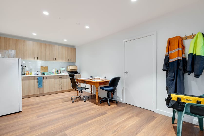 Click to view all images 38 Fink Street Williamstown North VIC 3016 - Image 2