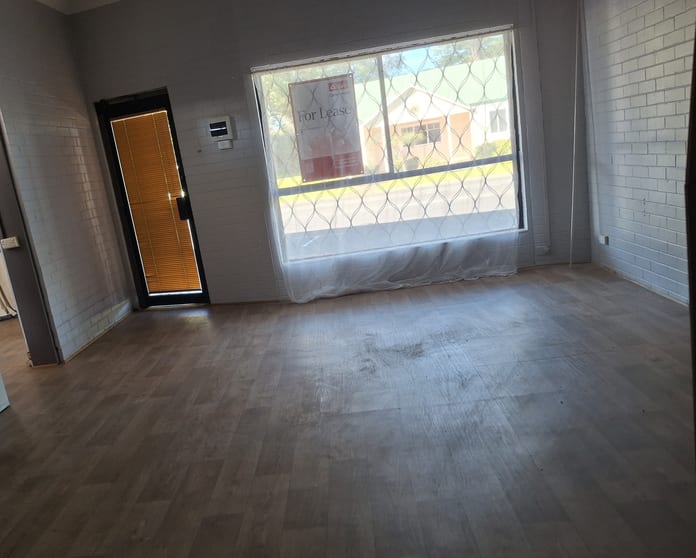 Click to view all images 4/7 Hayward Street Harvey WA 6220 - Image 1