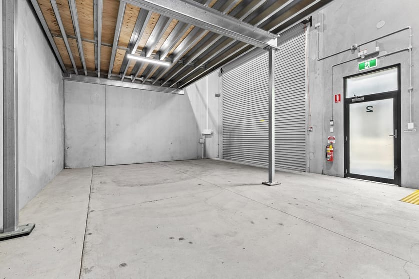 Click to view all images Unit 2/8 Elwell Close Beresfield NSW 2322 - Image 3