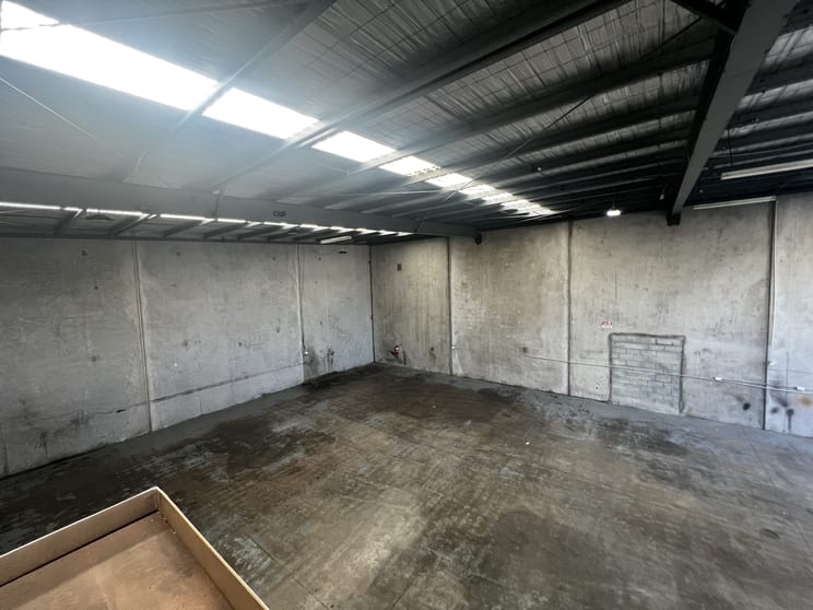 Unit 30, 7-9 Dunstans Court Thomastown VIC 3074 - Image 3