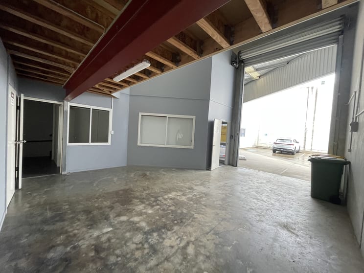 Click to view all images 3/12 Natasha Street Capalaba QLD 4157 - Image 3