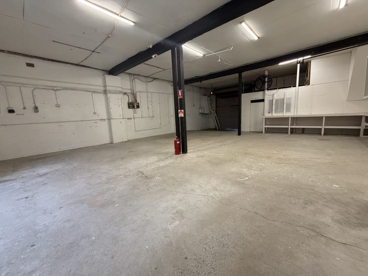 Click to view all images 88 Mitchell Road Alexandria NSW 2015 - Image 2