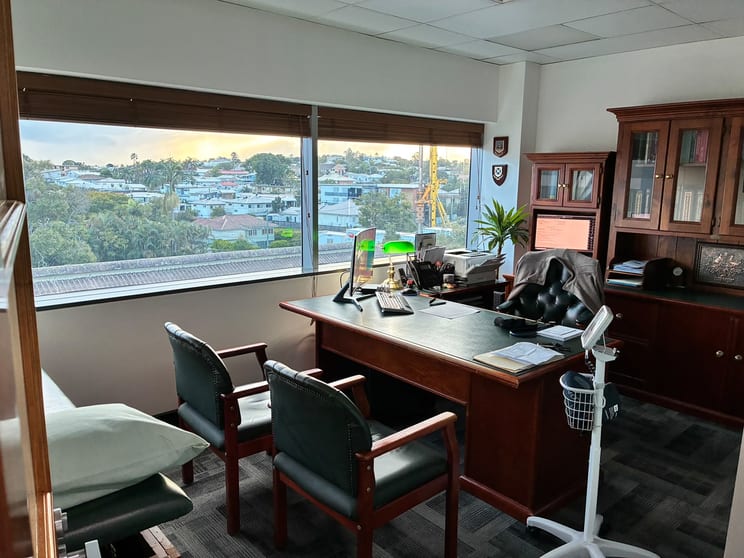 Click to view all images 29-31/121 Newdegate Street Greenslopes QLD 4120 - Image 2