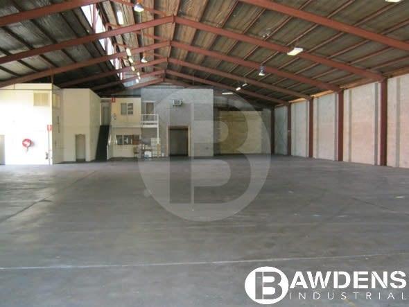 Click to view all images 3/18-20 STURT STREET Smithfield NSW 2164 - Image 2