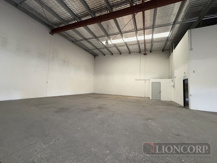 Click to view all images Woodridge QLD 4114 - Image 2
