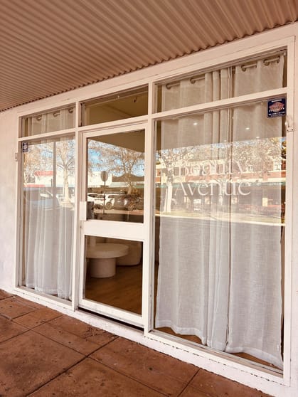 Click to view all images 2/371-379 Banna Ave Griffith NSW 2680 - Image 2