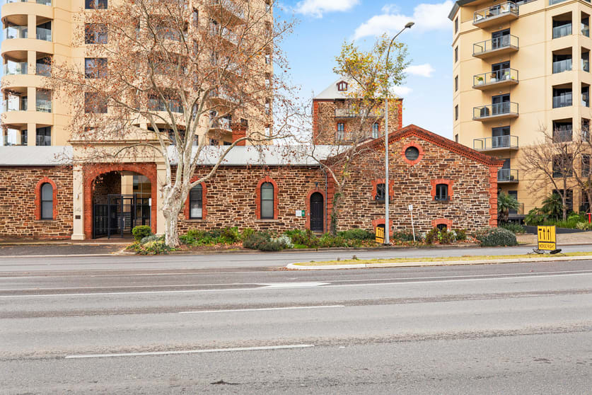 23/14 Dequetteville Terrace Kent Town SA 5067 - Image 1