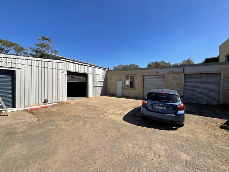 Click to view all images Unit 2/16 Beaumont Street Hamilton NSW 2303 - Image 1