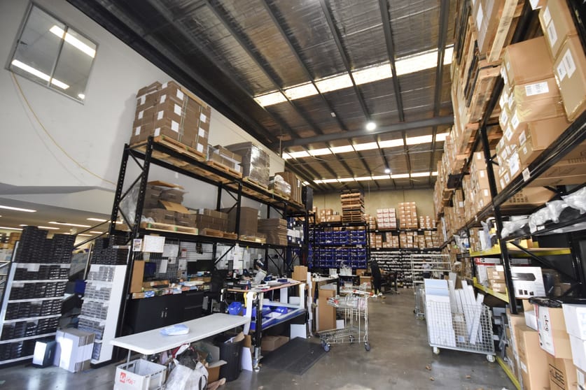 Click to view all images 14 Rocklea Drive Port Melbourne VIC 3207 - Image 2