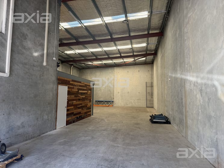 Click to view all images 1/32 Bushland Ridge Bibra Lake WA 6163 - Image 3