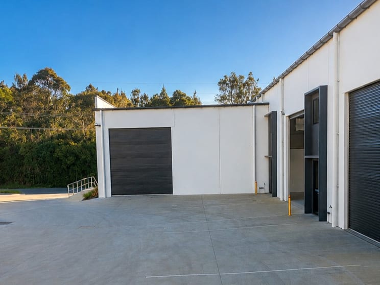 Click to view all images Unit 1/107 Gavenlock Road Tuggerah NSW 2259 - Image 2
