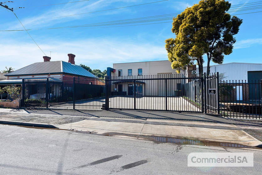 Click to view all images 12 Ware Street Thebarton SA 5031 - Image 2