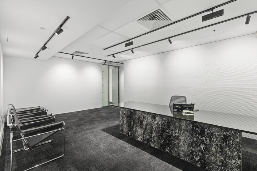Click to view all images 604/99 York Street Sydney NSW 2000 - Image 3