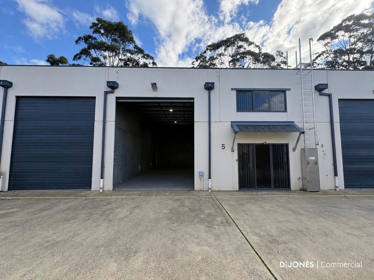 Click to view all images 5/19 Newbridge Road Berkeley Vale NSW 2261 - Image 1
