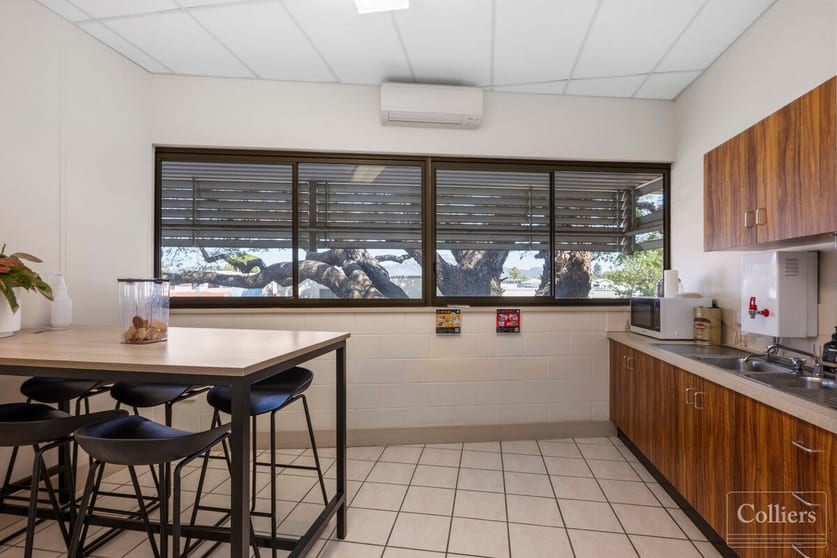 5/153-155 Charters Towers Road Hyde Park QLD 4812 - Image 5