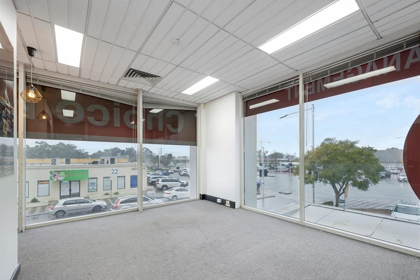 Click to view all images Unit 2/20 Cecil Ave Cannington WA 6107 - Image 3