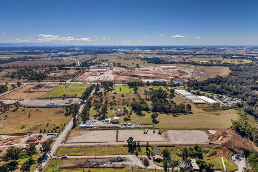 Click to view all images 50 Martin Road Badgerys Creek NSW 2555 - Image 4