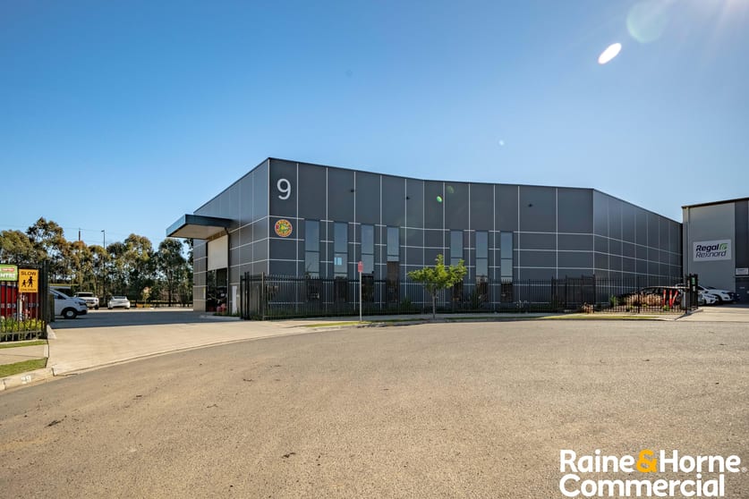 Click to view all images Unit 2/9 Cobar Place Gregory Hills NSW 2557 - Image 2