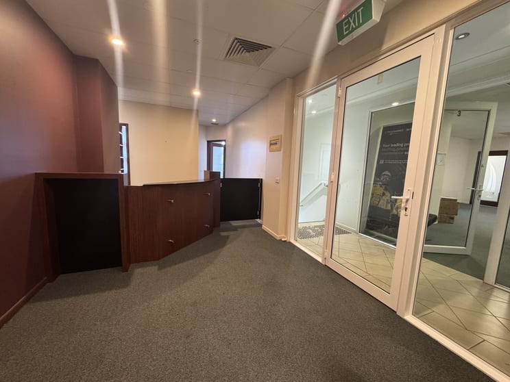 2/95-97 Spence Street Cairns City QLD 4870 - Image 2