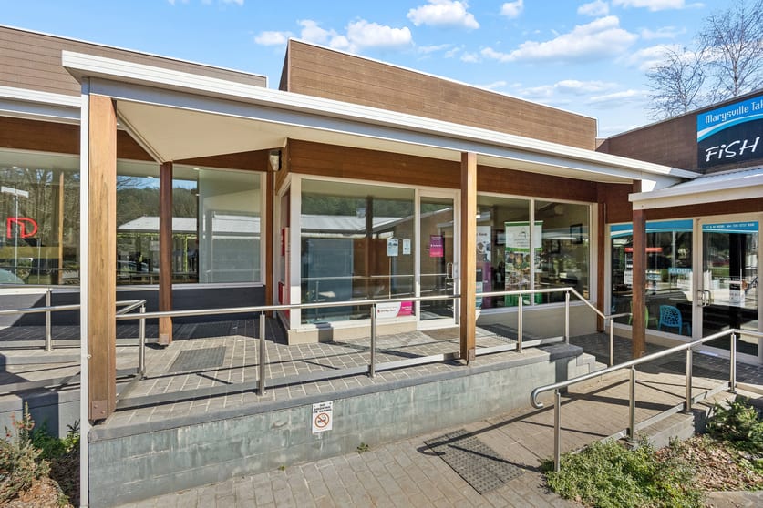 2/20 Murchison Street Marysville VIC 3779 - Image 1