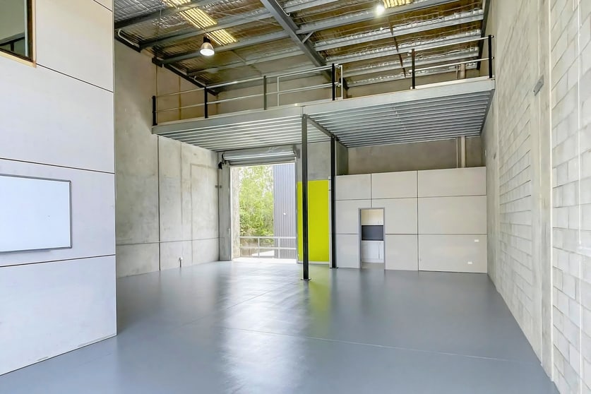 Click to view all images 3/9 Northward Street Upper Coomera QLD 4209 - Image 5